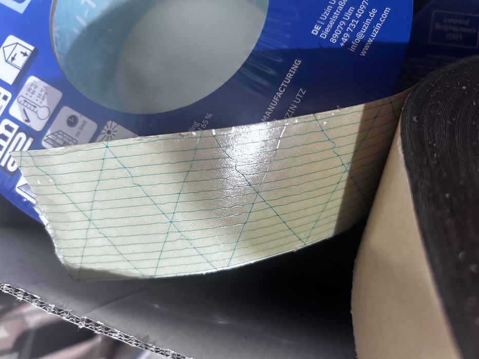 Универсално двойно залепващо тиксо