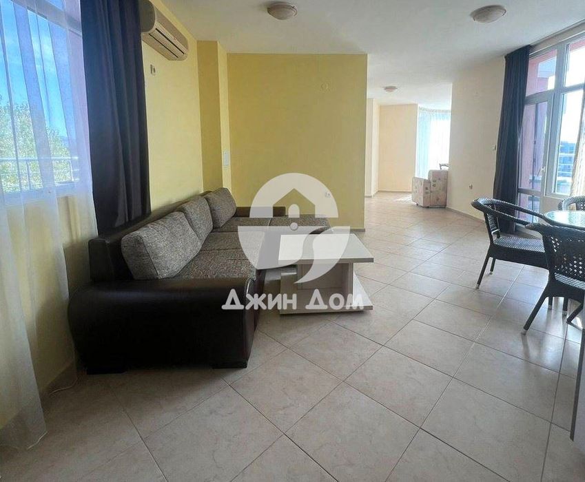 Продава се Двустаен апартамент в к.к. Слънчев бряг - 162 кв.м за 276 €/кв.м - Снимка #1