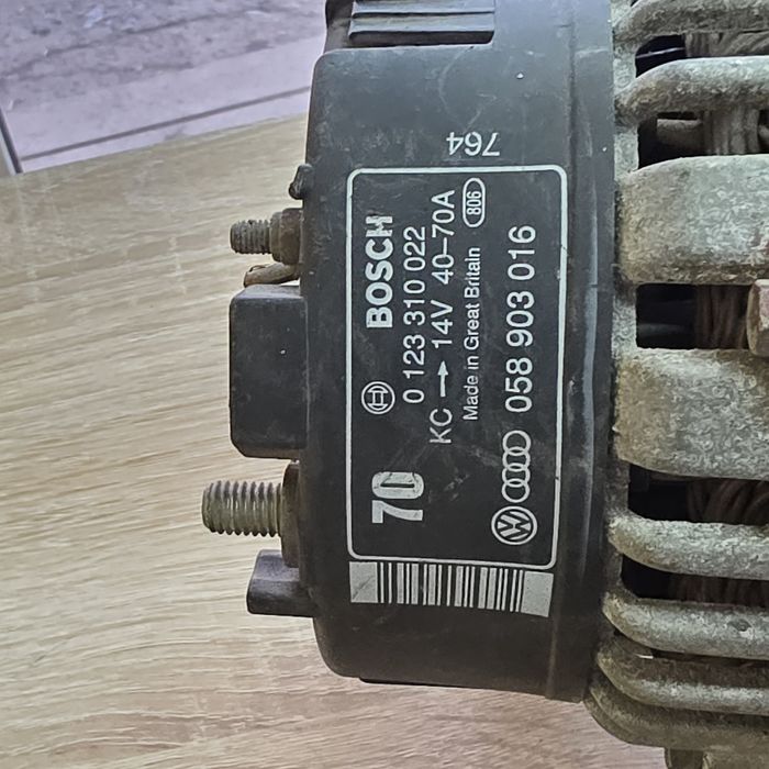 Генератор Audi A4, A6, Passat B5 1.8л ADR