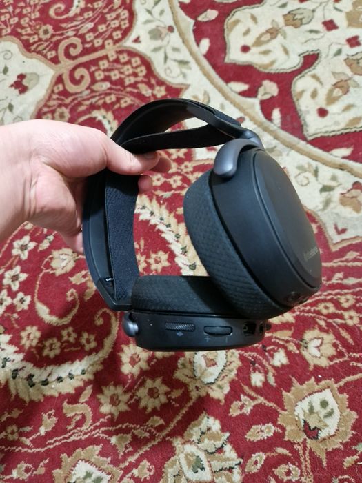 Наушники steelseries arctis pro wireless