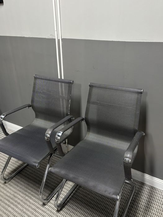 Офисный 6 стульев 1 шт 8000