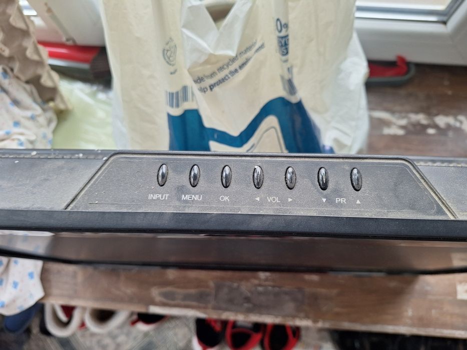 Телевизор за стойка