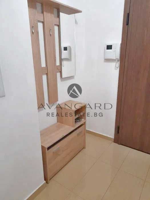 оф.22093 2-стаен Център/Бунарджика