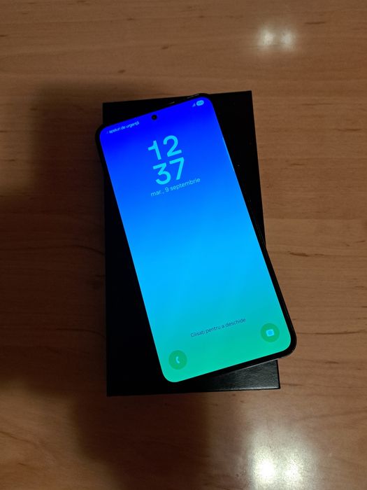 Samsung S 23 5G, black, impecabil,ca nou 10/10,  256gb/8gram.