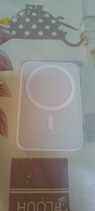 Încărcător iphone wirless