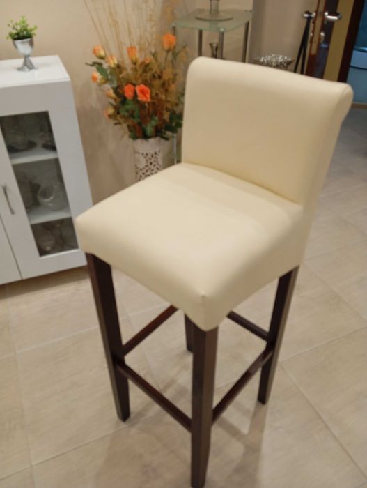 НАМАЛЕНИ! Продавам бар столове