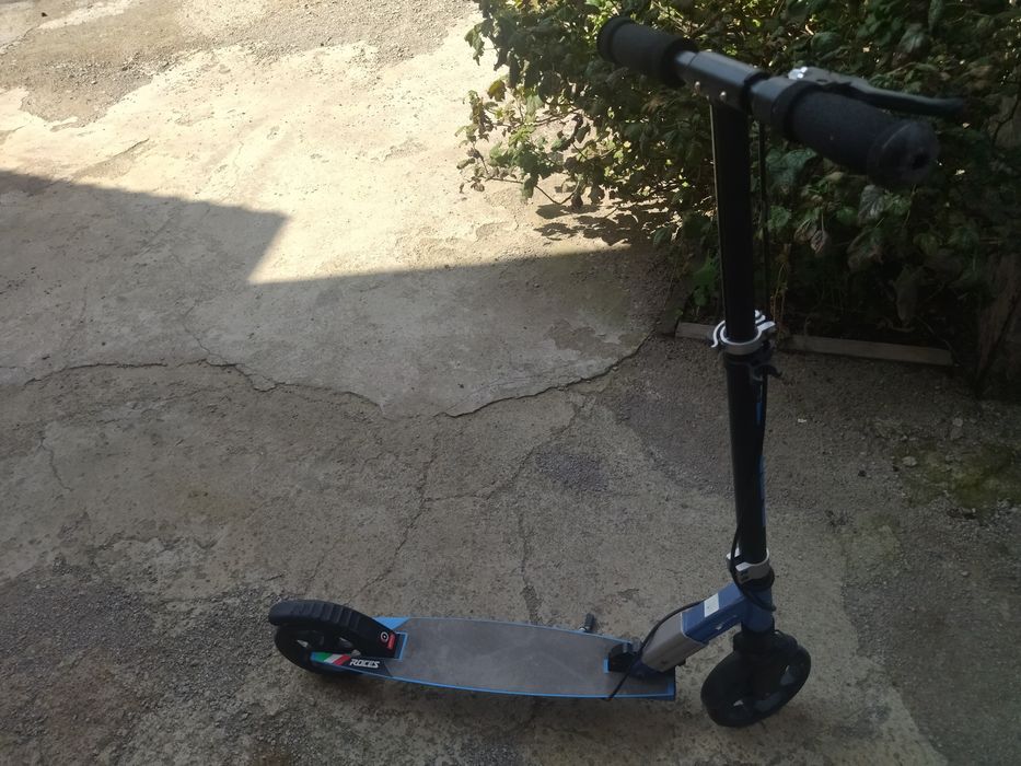 Самокат Roces Синий