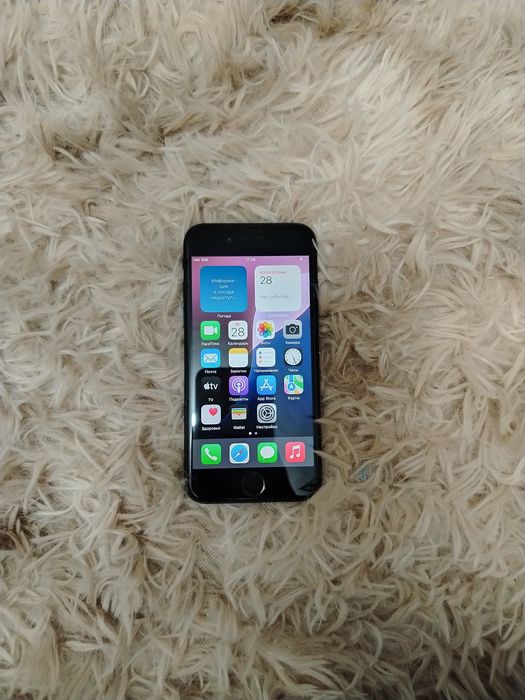 Продаётся телефон