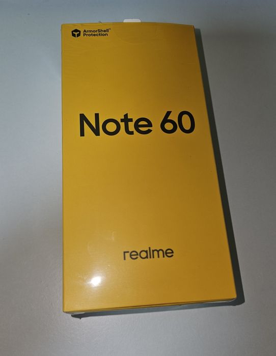 Телефон Realme Note 60