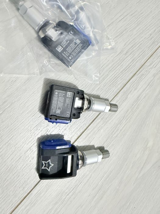 Датчици налягане гуми TPMS W223 C236