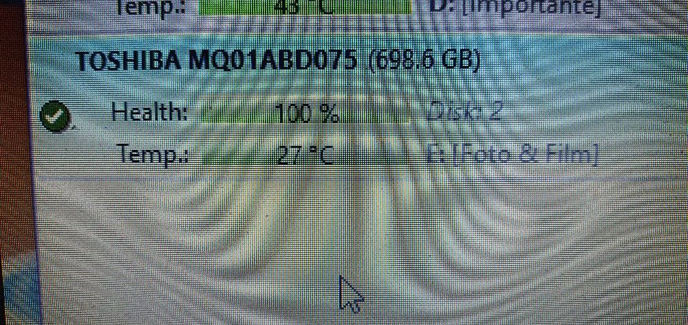 Vând hard extern 3.0