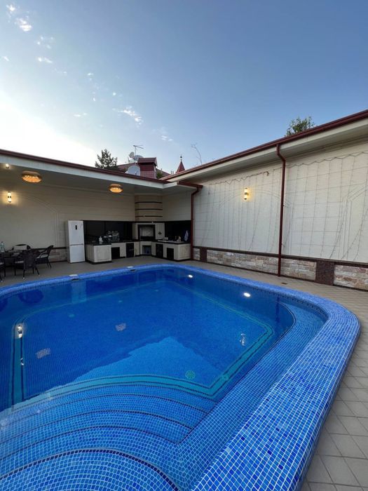 Срочно продается шикарный особняк