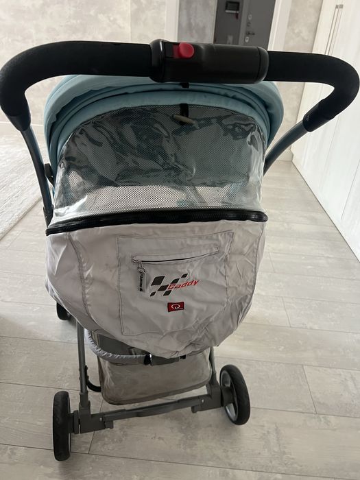 Продаю коляску детскую