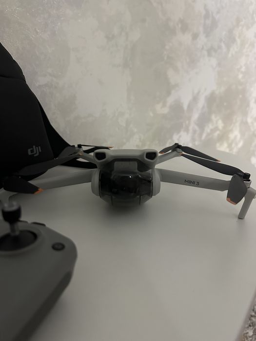 DJI mini 3 дрон/квадрокоптер