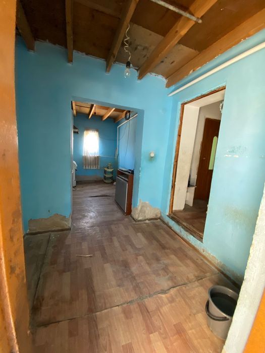 Үй сатылады дачада.