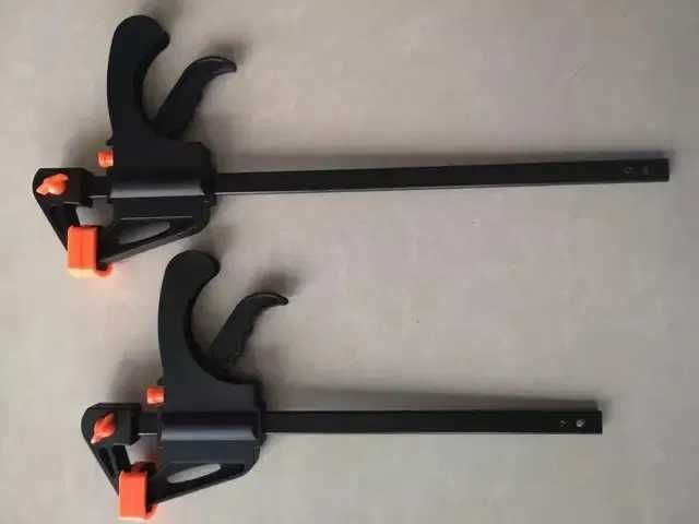 Дърводелска стяга