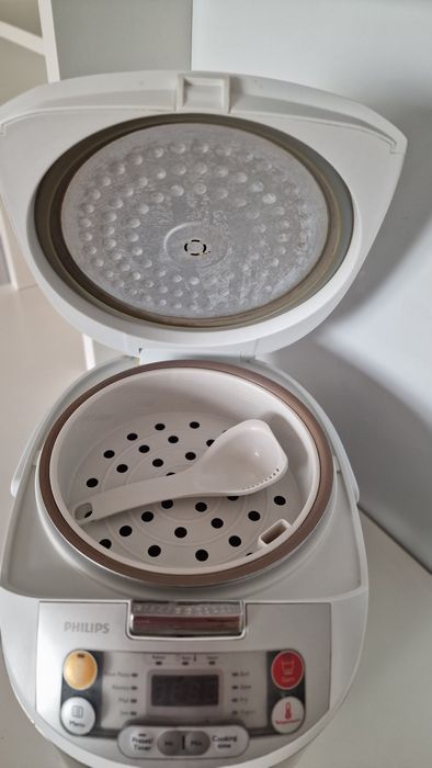 Мултикукър Philips HD3037/70, 980 W, 5 л