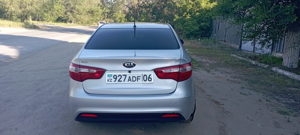 Продам Kia Rio 2014 год