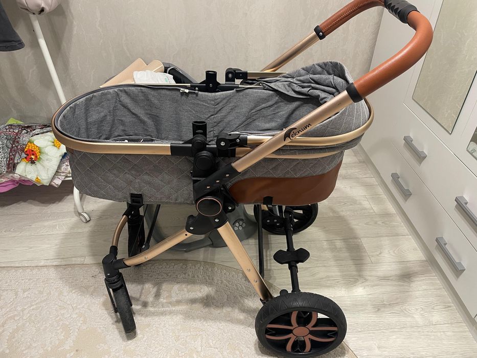 Продам детскую коляску