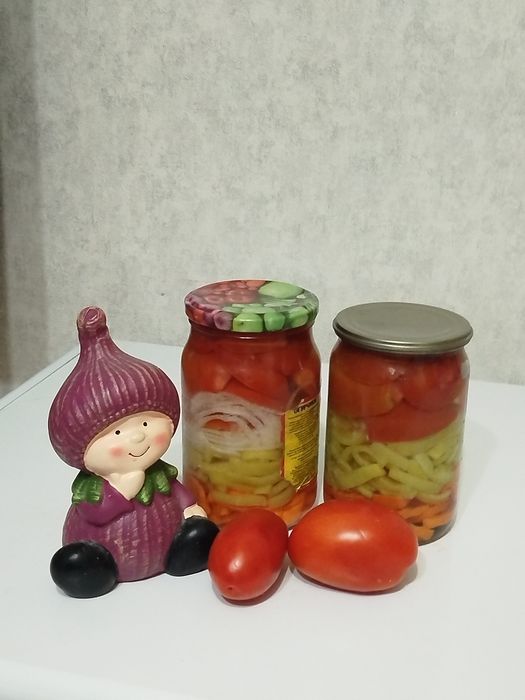 Продам солёные огурцы и помидоры