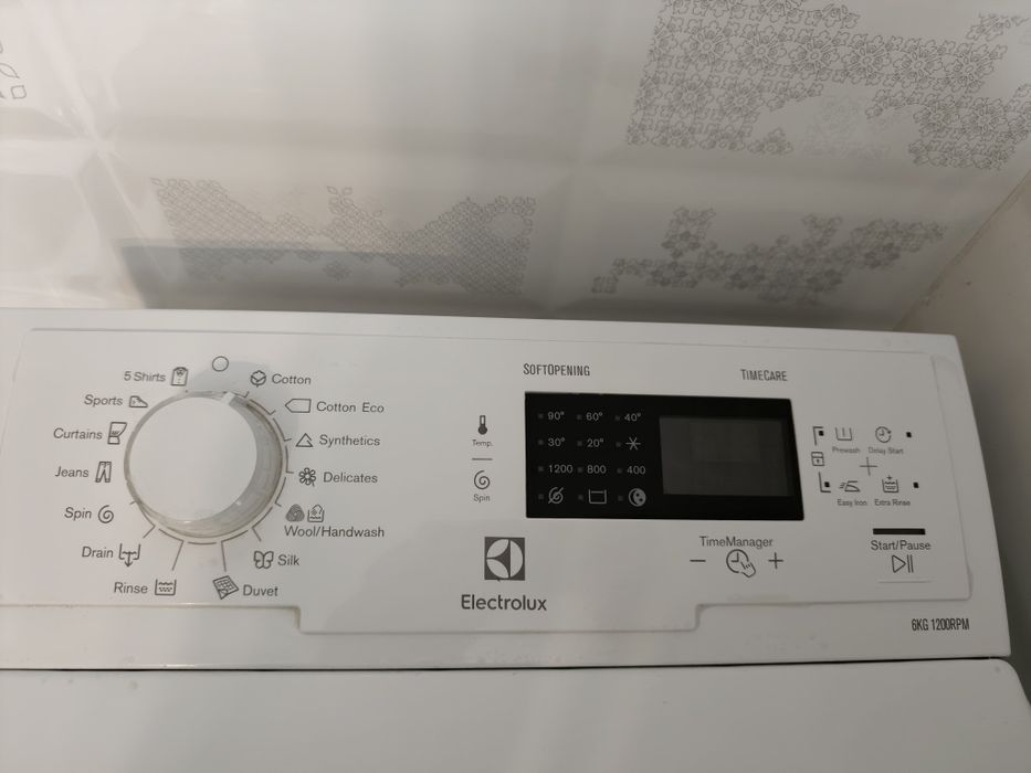 Mașina de spălat verticala Electrolux pt piese/reparație