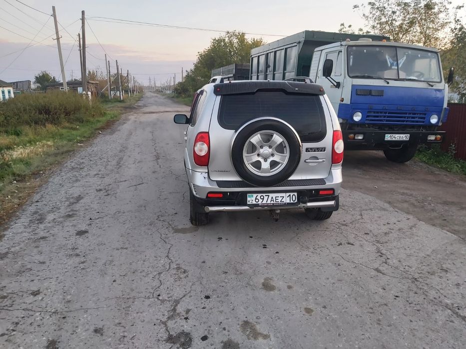 Продам ниву шевроле