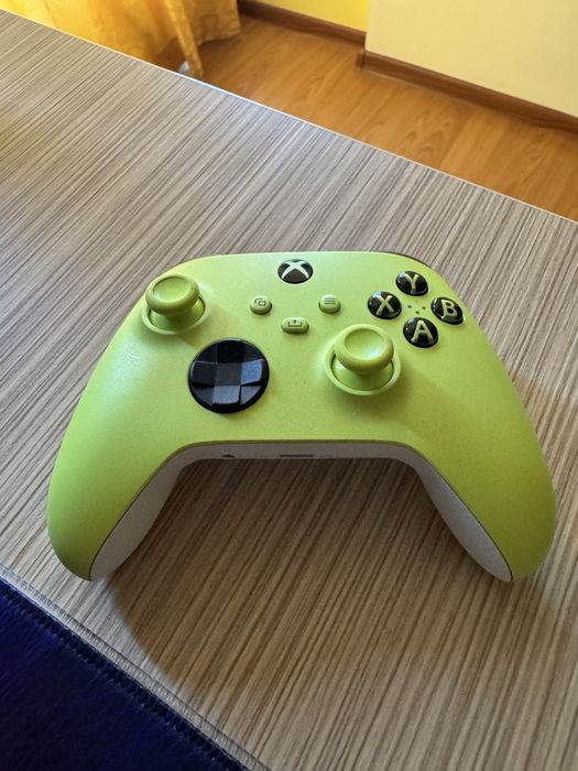 Controller xbox one nou