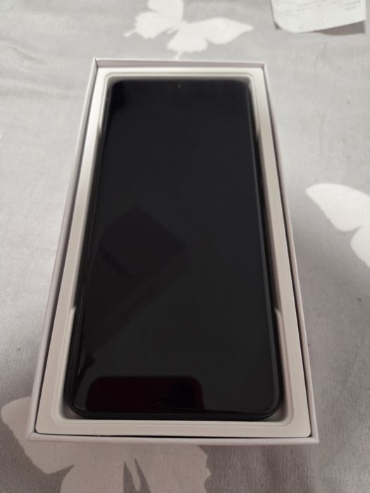 Vand telefon Honor 90