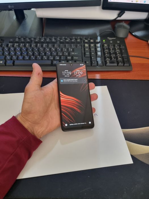 Poco X3pro 8+4/256gb(2024)ideal ochilmagan usta kurmagan aybi yuq