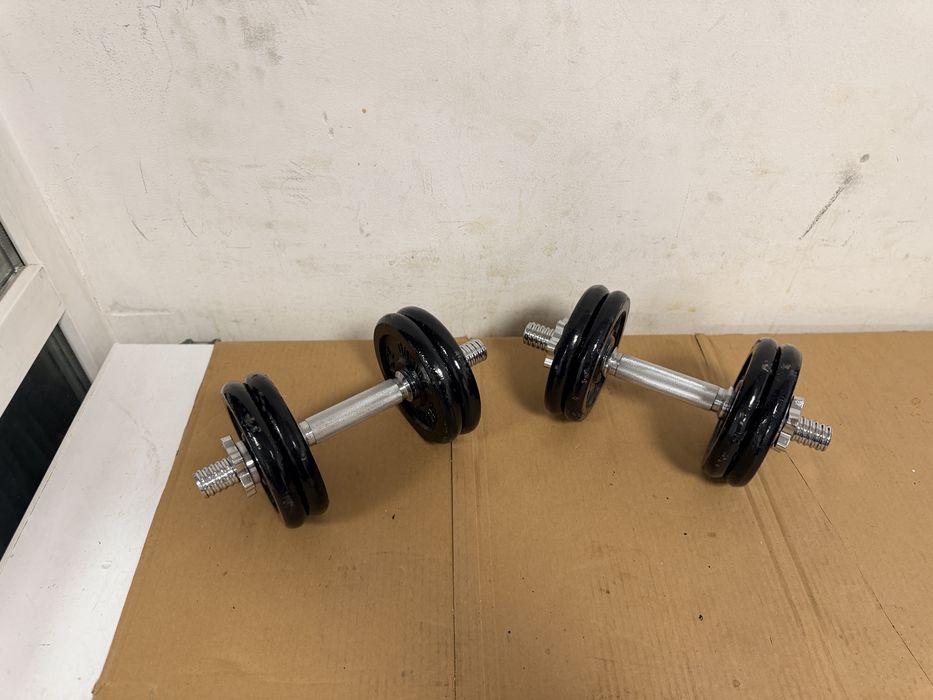 Gantere reglabile noi set 25 kg. 12,5 kg+12,5 kg=25 kg pret promo 250 lei