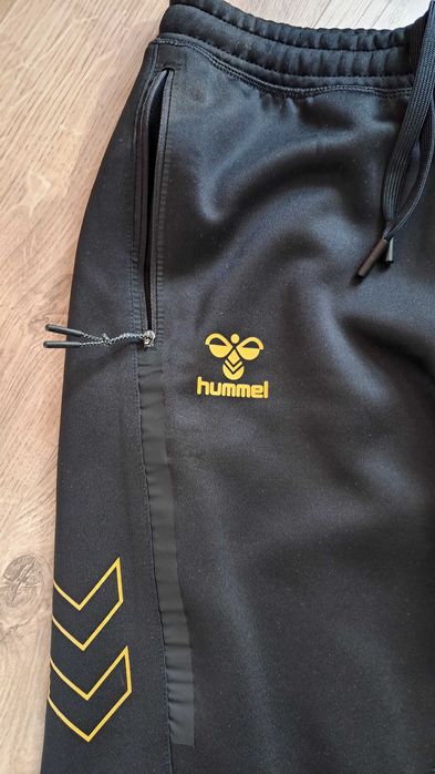 Hummel мъжка спортна долница М размер