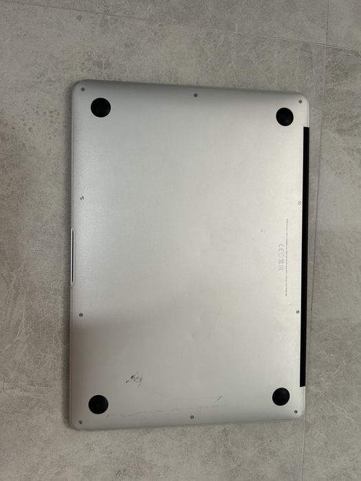 Macbook Air 2015 8 gb ram i5 128 ssd