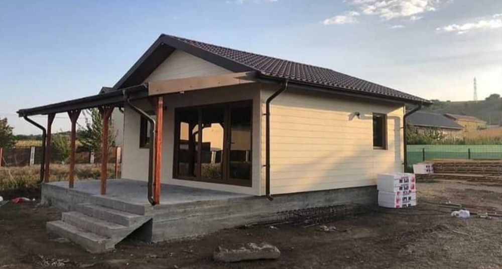 Osb...plus polistiren...ieftin, igrasie ,mucegai...oameni buni , nu va