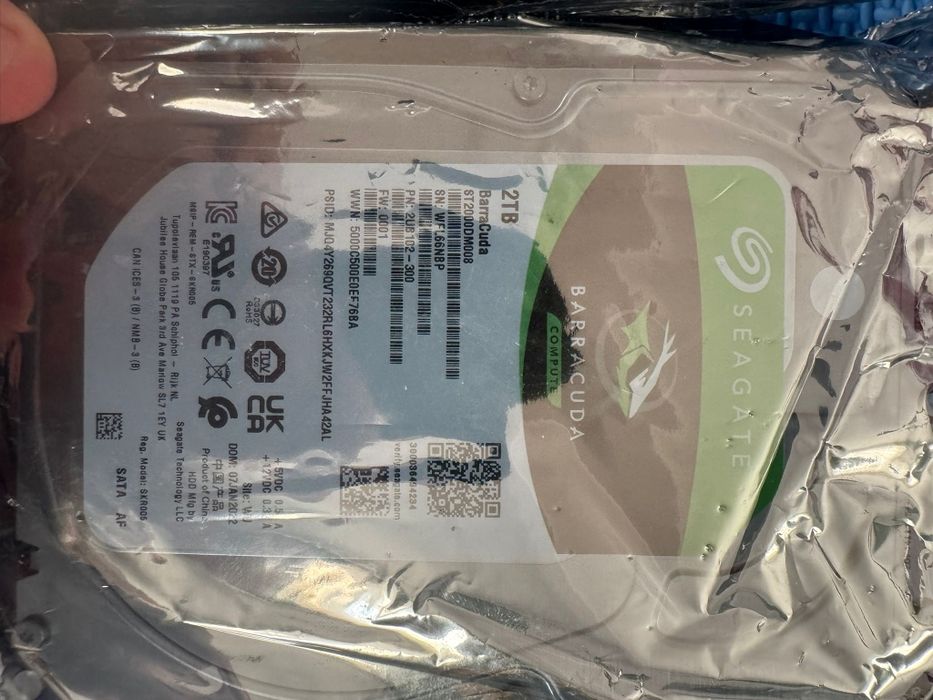 Hard disk Seagate Barracuda 2 TB  nou, sigilat,