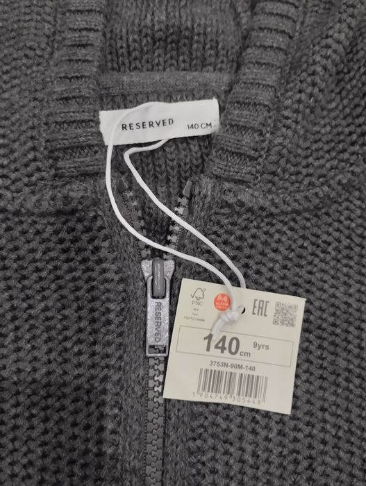 Нова плетена жилетка