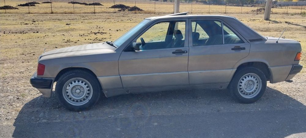 Мерседес Е 190 продам