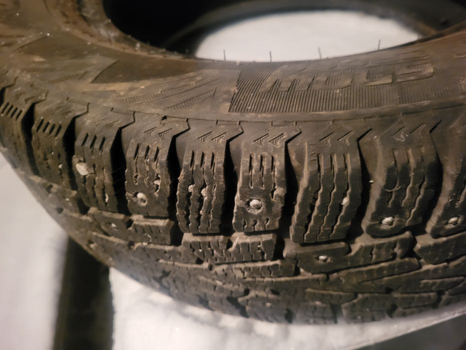 Продам шины зимние