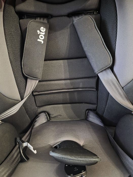 Scaun auto Joie .