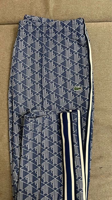 Спортивные брюки Lacoste