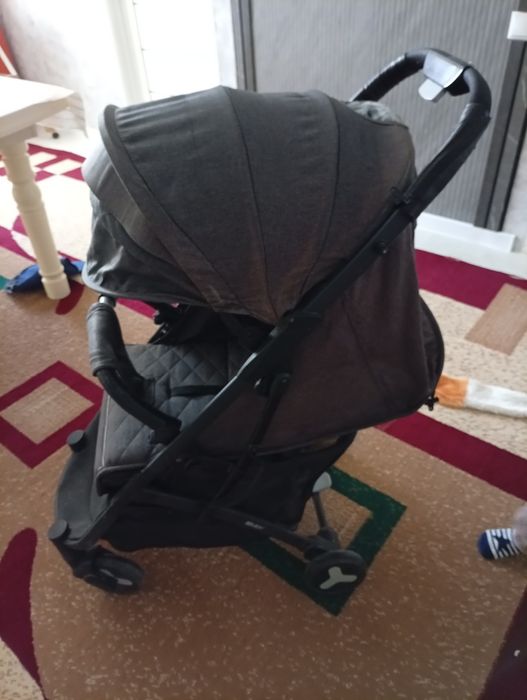 Коляска детская продам