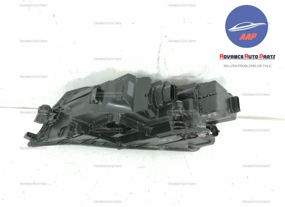 Десен фар пълен LED оригинален Шкода Октавия / Skoda Octavia 3 [фейсли