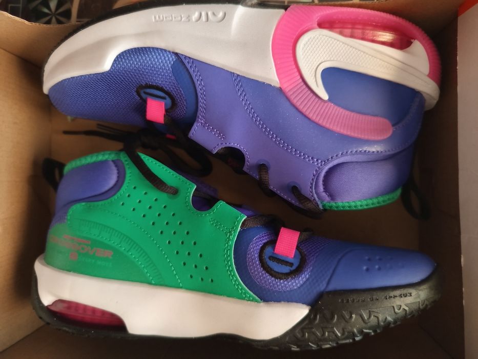 Маратонки Nike 35.5 , 37.5 , 39