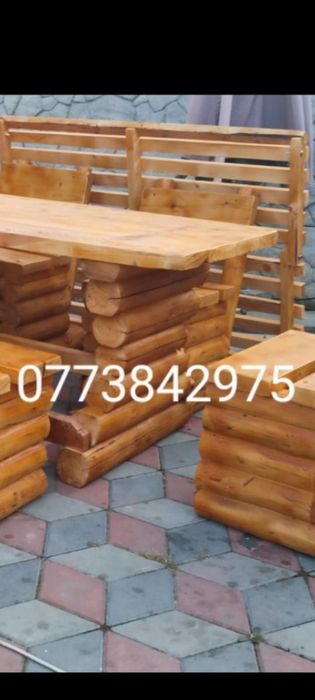 Masă cu scaune , mobilier rustic