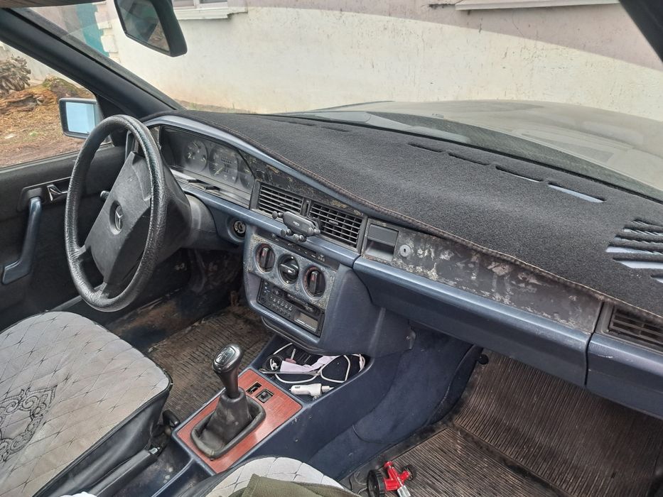 Продам мерседес 190