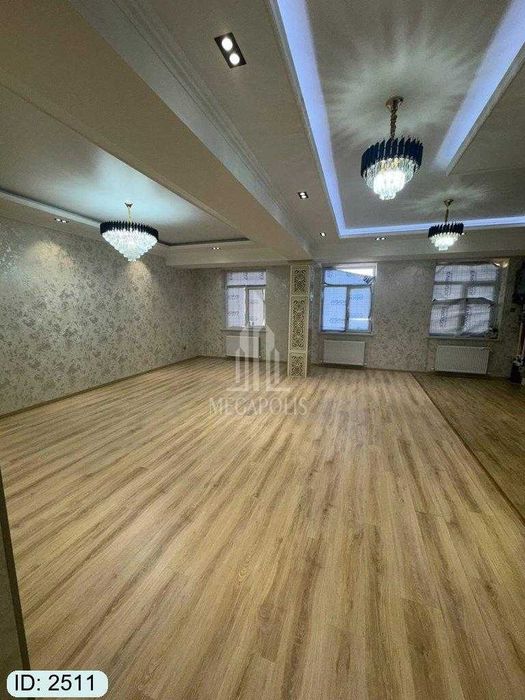 №2512 2 xonali uy tez va arzon sotiladi