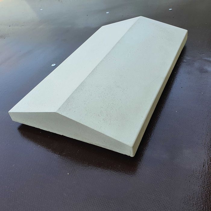 Capace/coame de gard doua ape pentru soclu/fundatie 50 x 20cm