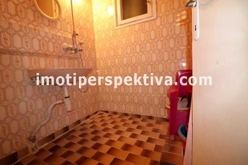 Продава се Тристаен апартамент в Пловдив, Кючук Париж - 83 кв.м за 1205 €/кв.м - Снимка #11