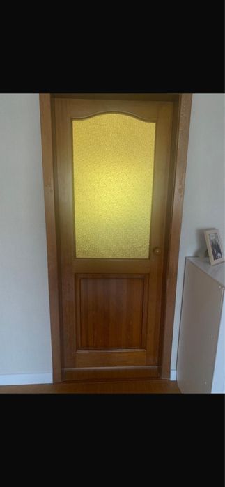 Продам двери из чистого дерева вместе с коробкой