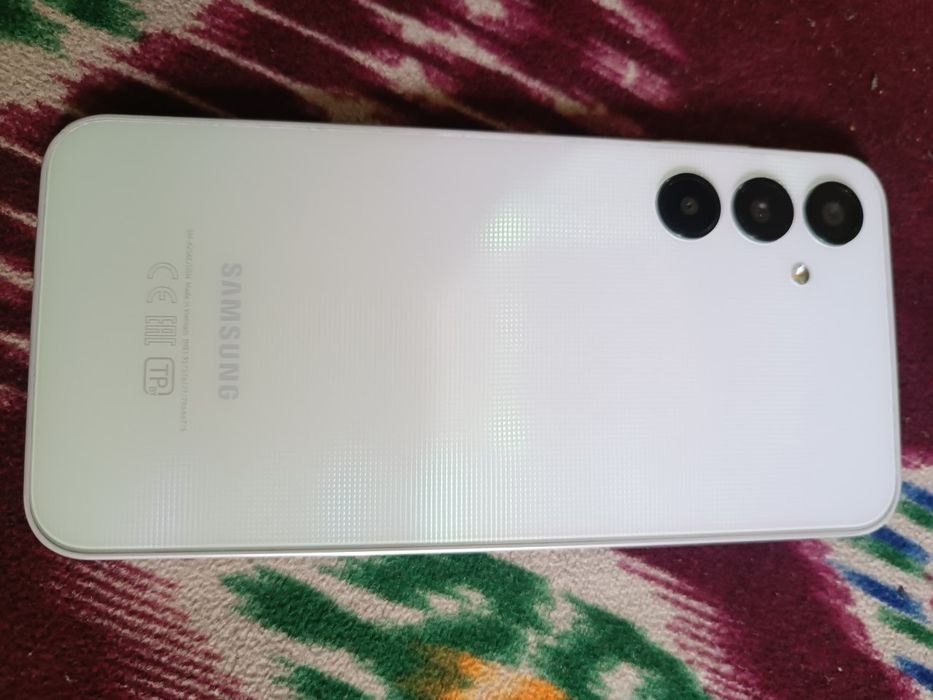 SamsungA25 5g xolati ideal hali yangi