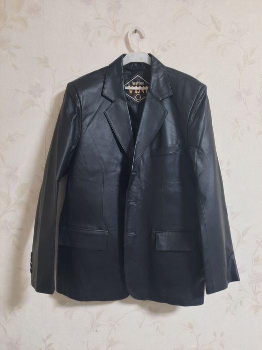 Кожаный пиджак новый